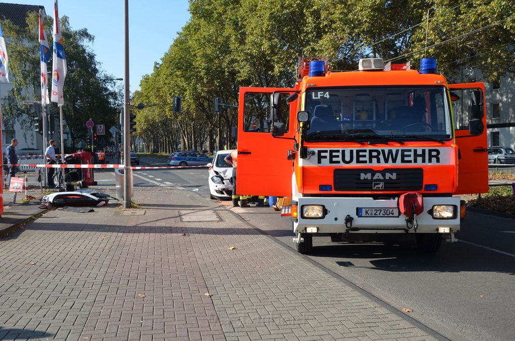 VU Koeln Ehrenfeld Vogelsangerstr Melatenguertel P6067.JPG